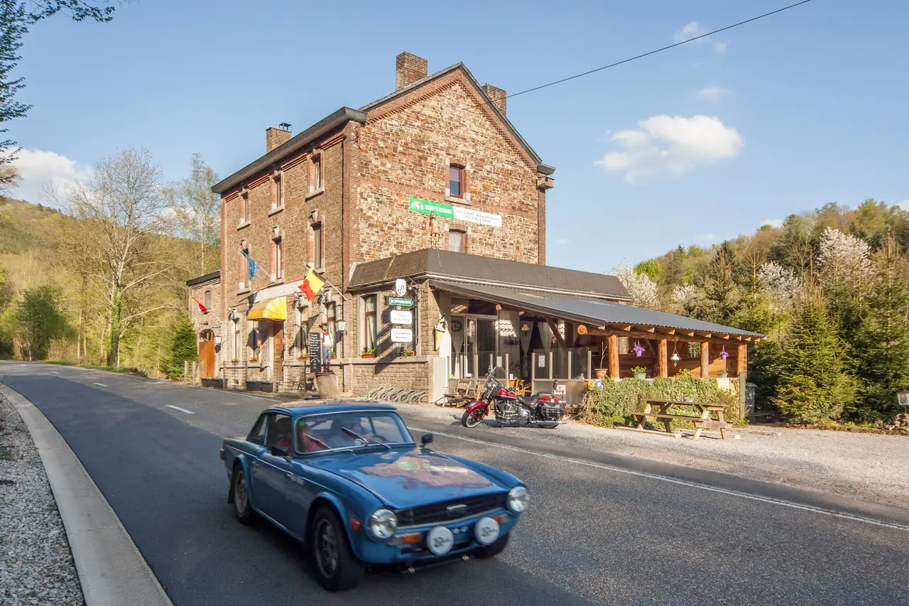 B&B Restaurant Porte de la Lienne - Bed and Breakfast Stoumont