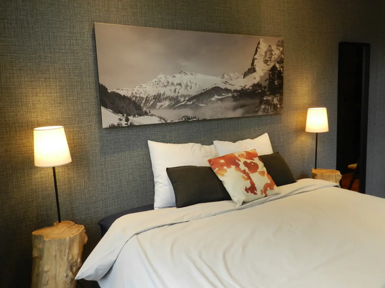 Alpine room