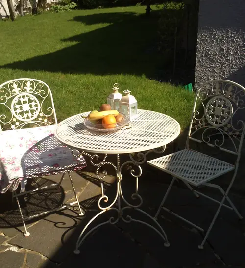 Visithomes Faroe Islands - B&B Leirvík