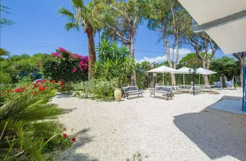 Suite House L'Isola Che Non C'è - Bed and Breakfast Syracuse