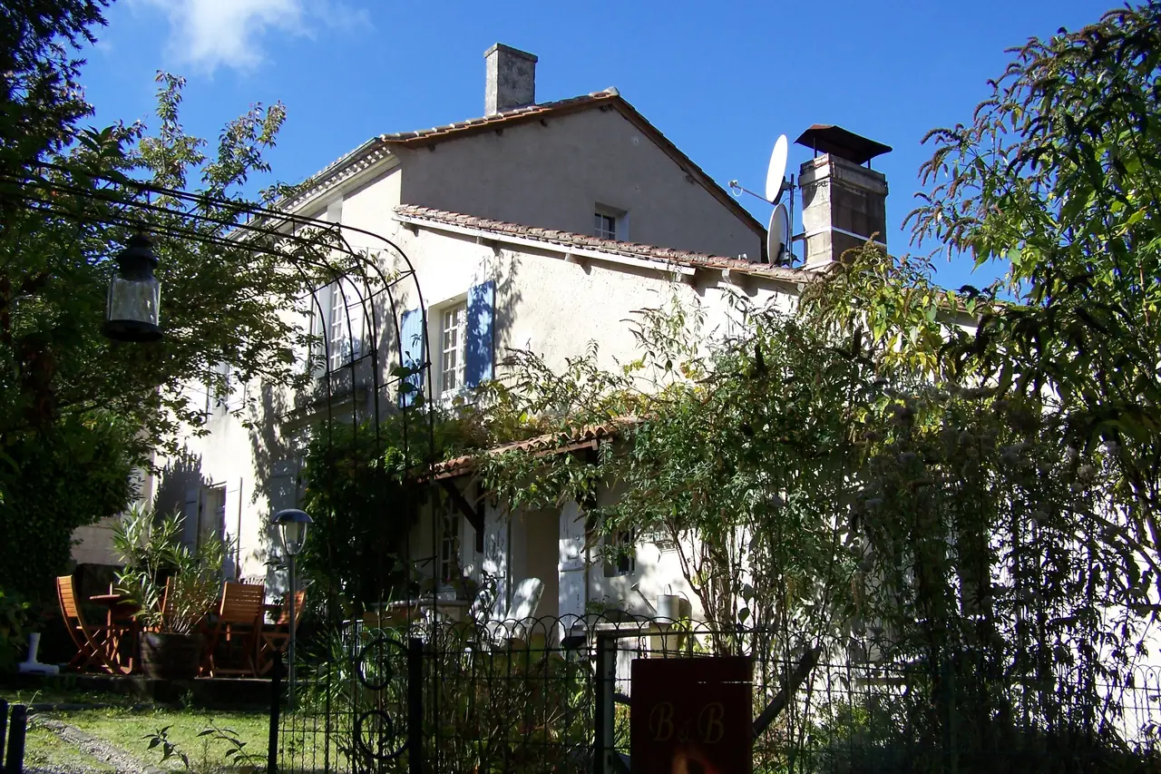 La Lézardie - Ferienwohnung Mareuil